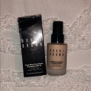 Bobbi Brown Long-Wear Even Finish Foundation
